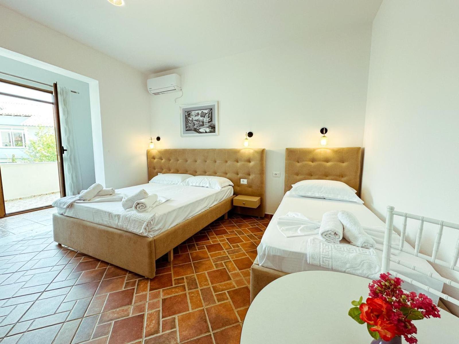 Vizion Hotel Shkoder Ngoại thất bức ảnh