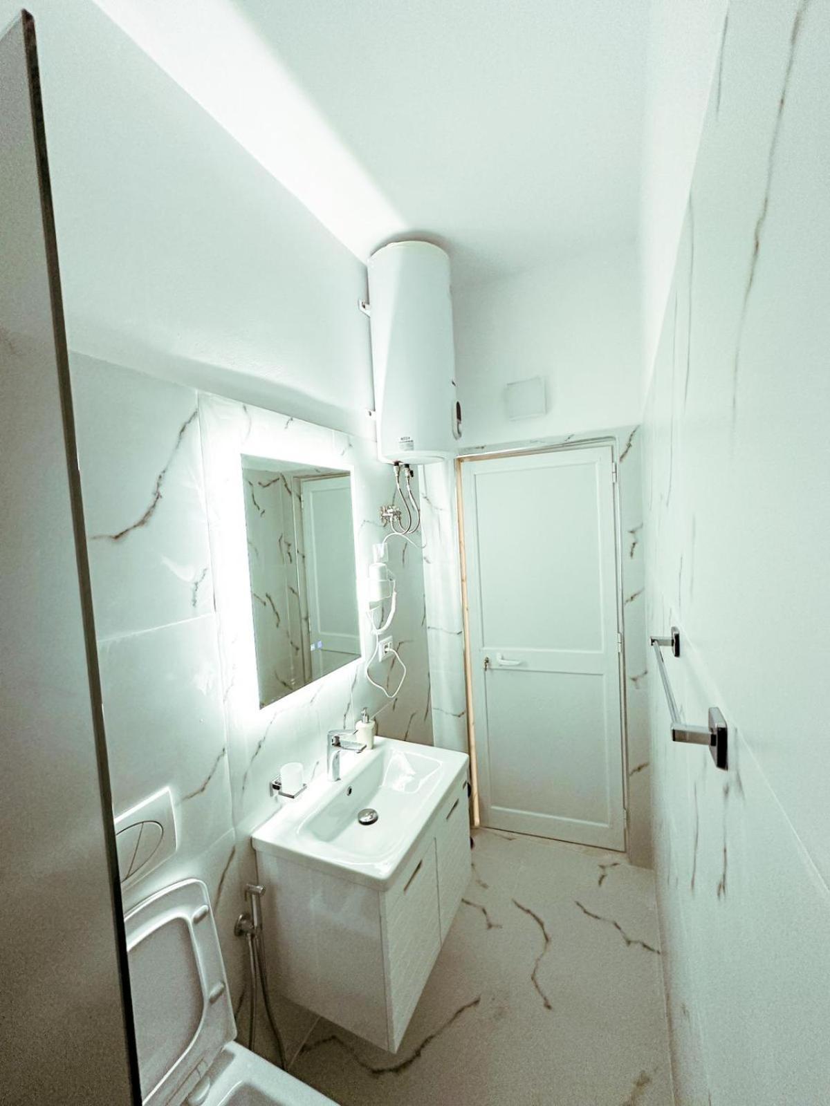 Vizion Hotel Shkoder Ngoại thất bức ảnh